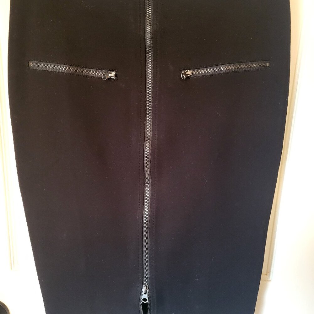 Romeo & Juliet Black Skirt
